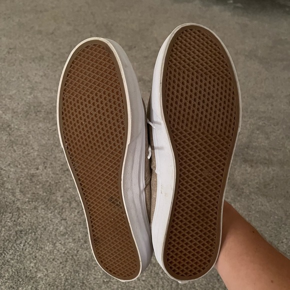 Woman’s canvas vans - Picture 2 of 4